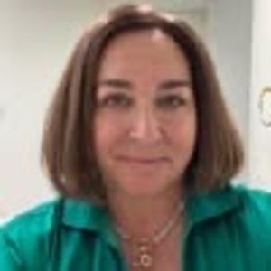 Meet your Posher, Dina